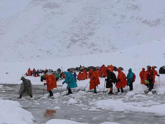 珠峰东坡生死大逃亡不朽情缘电子游戏(图7) 珠峰东坡生死大逃亡不朽情缘电子游戏(图7)